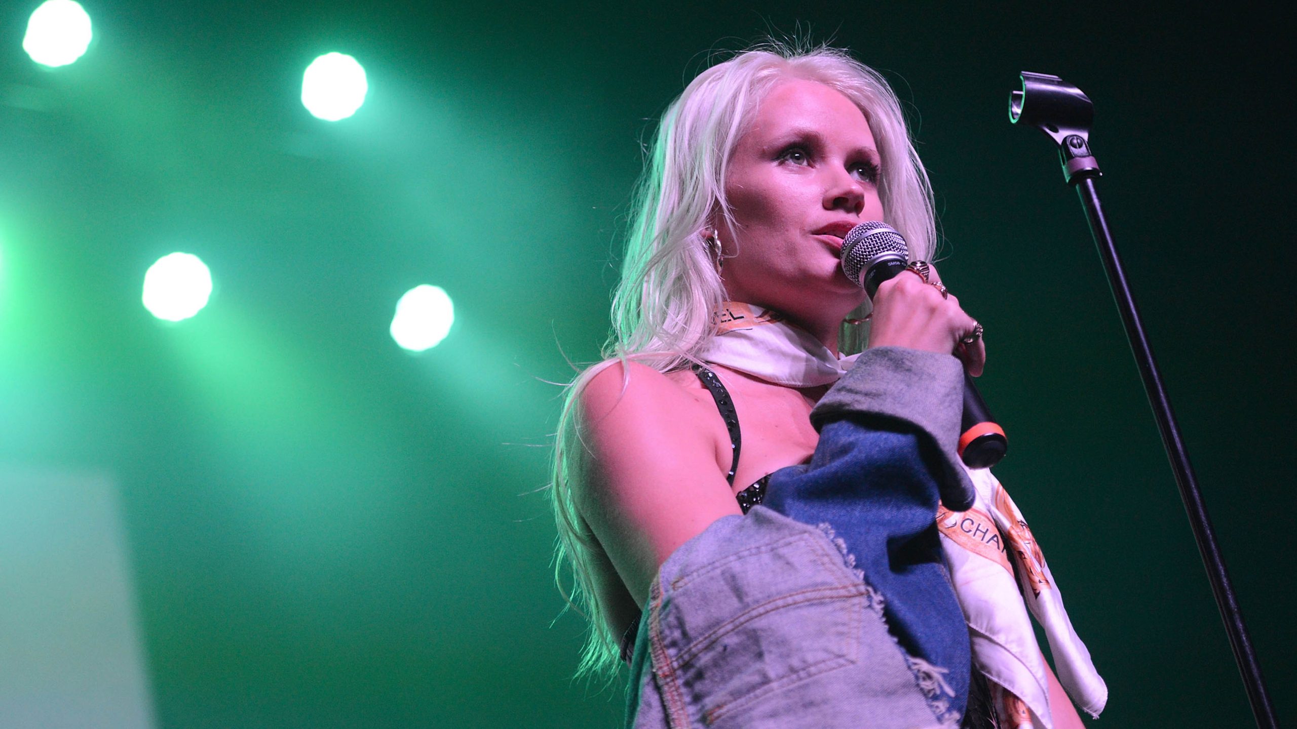 Lauren Bennett, 'Party Rock Anthem' singer, cause of death revealed: Reports — FOX 9 News — Gopher
